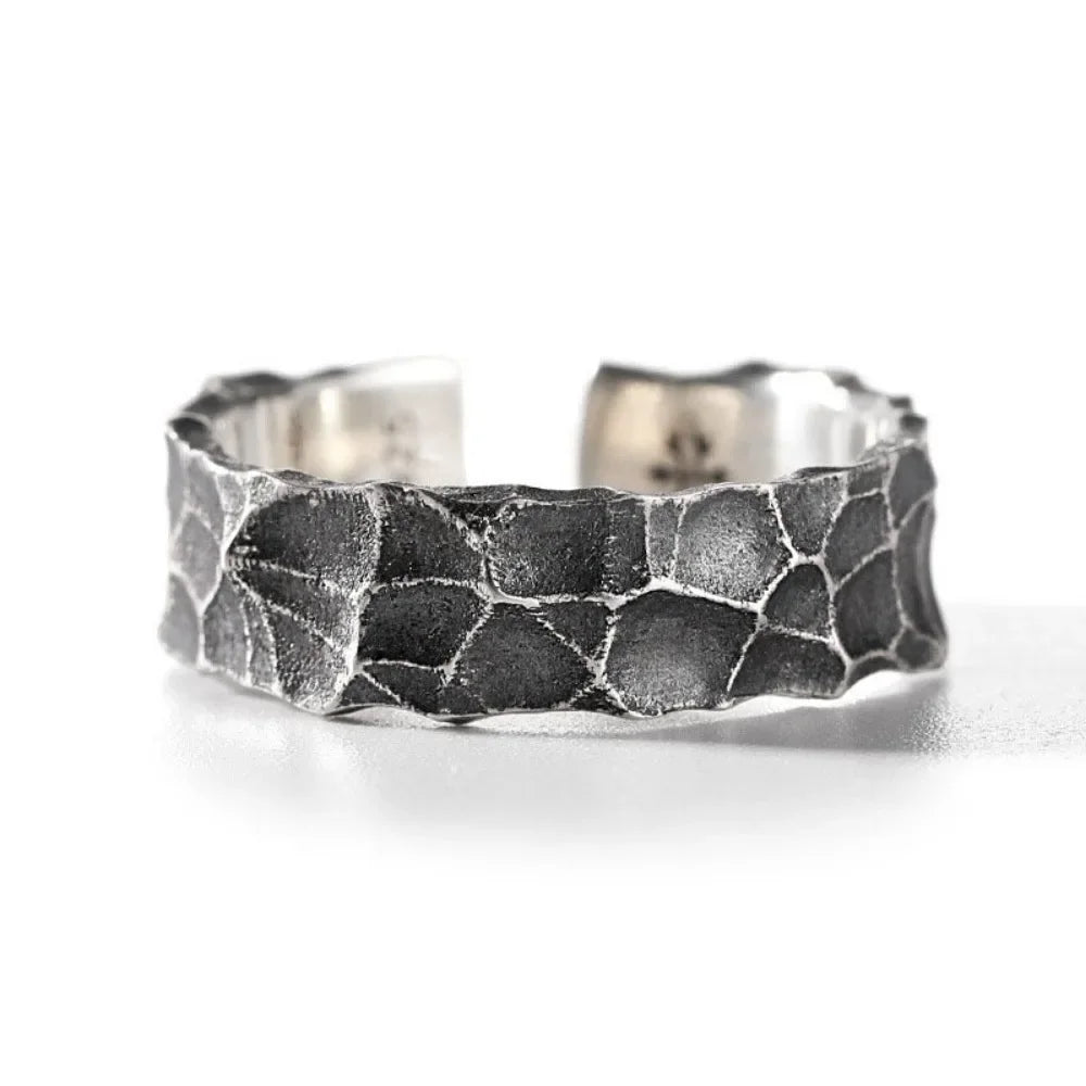 Celtic Knot Signet Ring for Men - Black Stone Stainless Steel