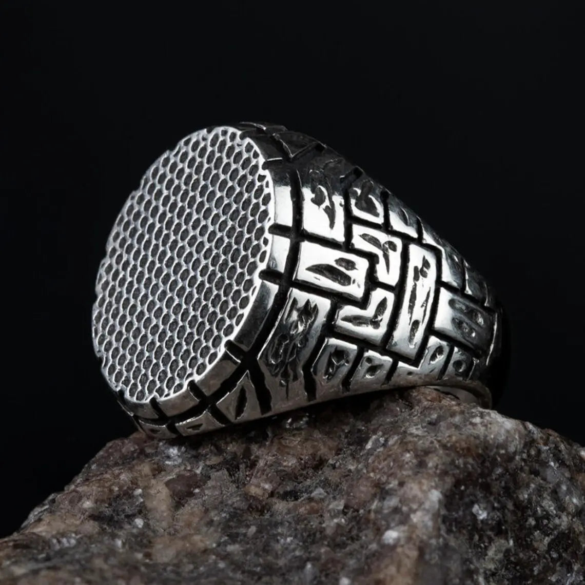 Vintage Pattern Metal Ring for Men