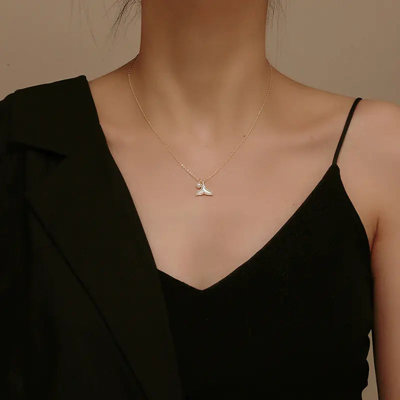 Men's Mermaid Tail Pearl Pendant Necklace