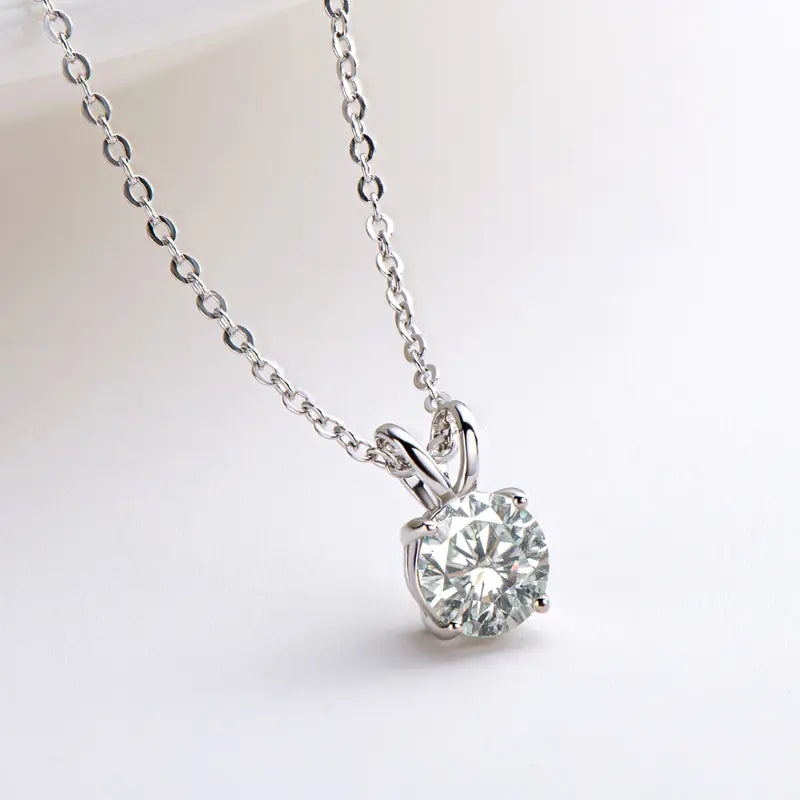 925 Silver Moissanite Circle Necklace