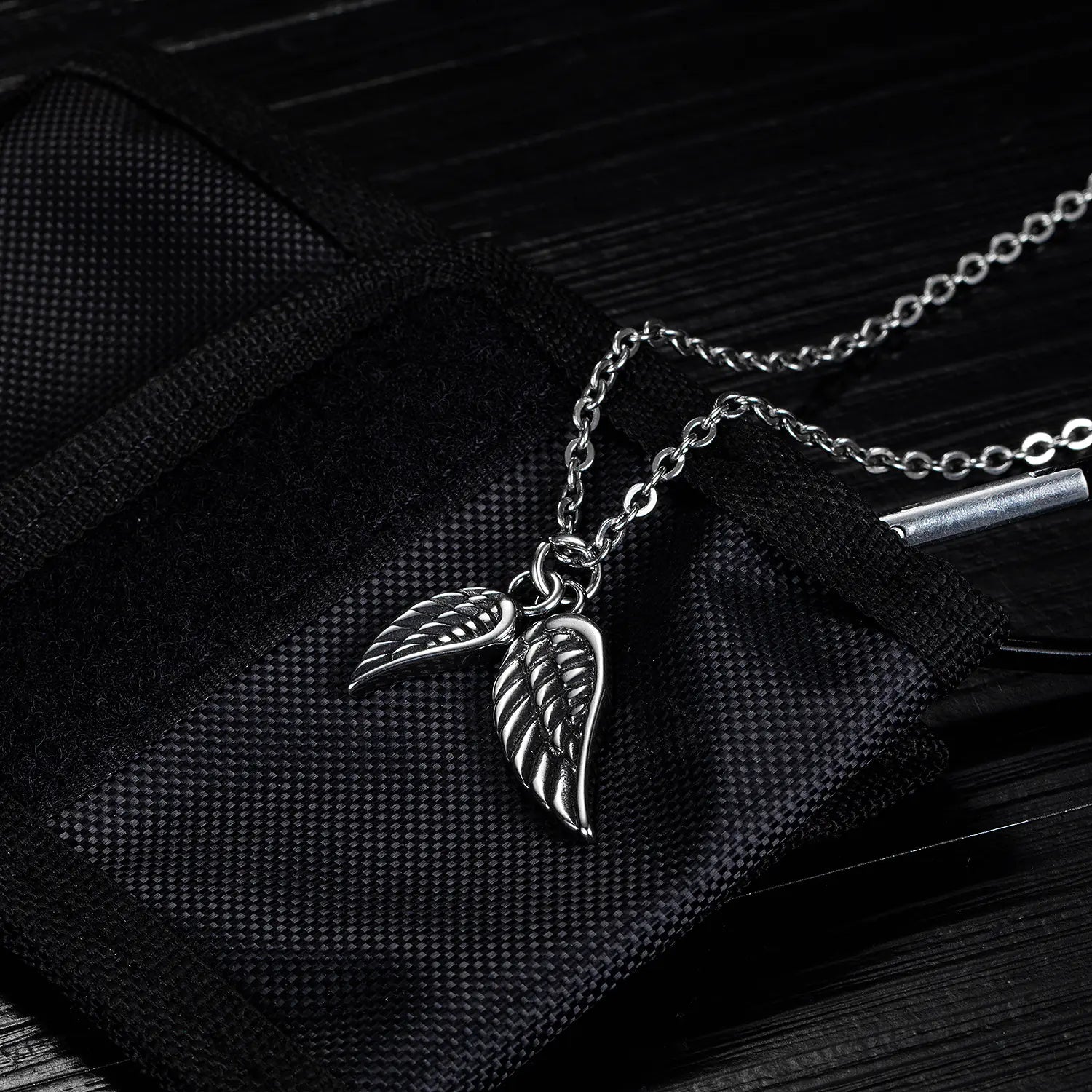 Men's Feather Necklace Angel Wing Pendant